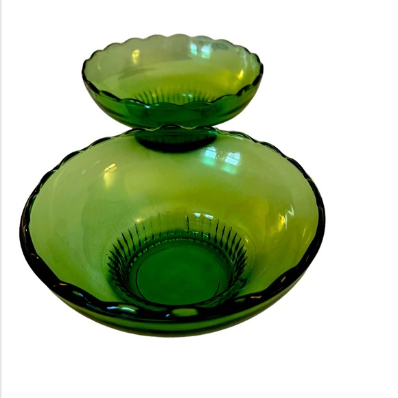 Vintage 1950's E.O. Brody CO. M2000 Cleveland Ohio Green Glass Dish Bowl Scallop - Picture 5 of 5
